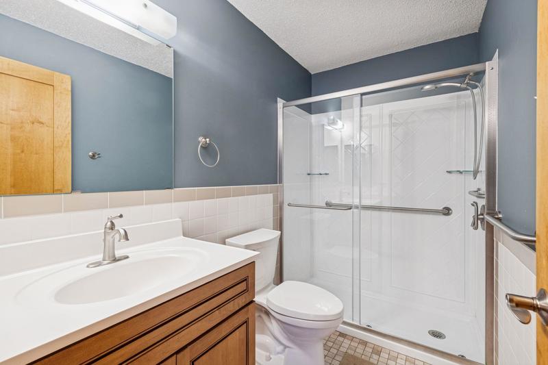 5697 Green Circle Drive Minnetonka, MN