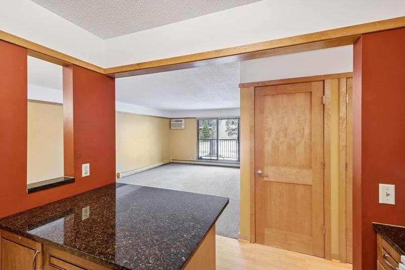 5697 Green Circle Drive Minnetonka, MN