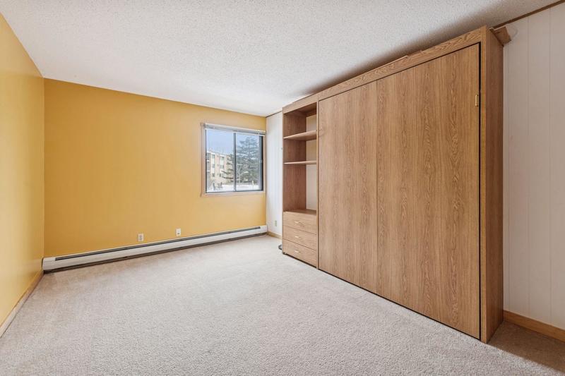 5697 Green Circle Drive Minnetonka, MN