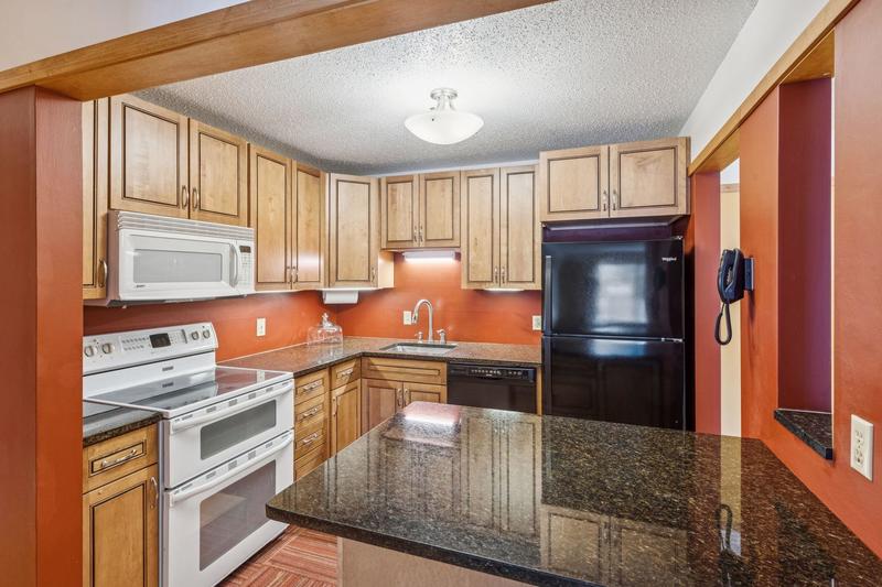 5697 Green Circle Drive Minnetonka, MN