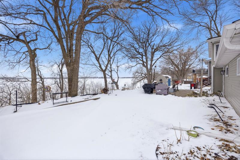 5249 Imhoff Avenue Howard Lake, MN