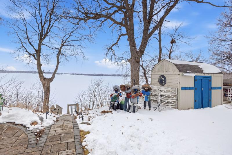 5249 Imhoff Avenue Howard Lake, MN