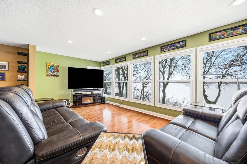 5249 Imhoff Avenue Howard Lake, MN