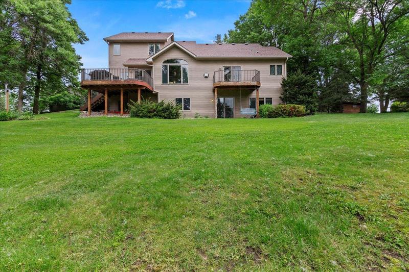 5017 Imhoff Avenue SW Howard Lake, MN