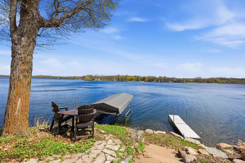 5622 Quinlar Avenue NW Annandale, MN