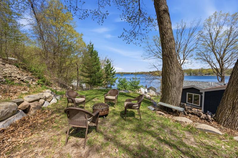 5622 Quinlar Avenue NW Annandale, MN