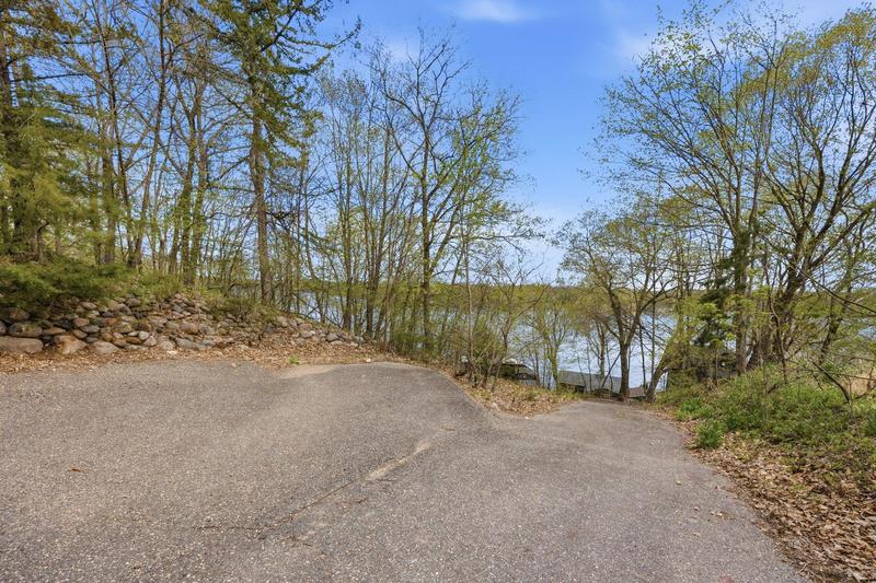 5622 Quinlar Avenue NW Annandale, MN