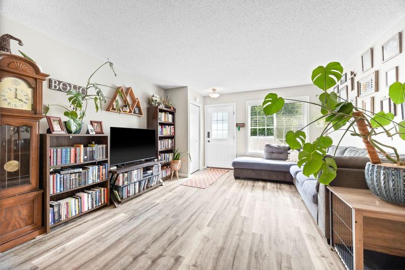 8933 Partridge Road Saint Bonifacius, MN