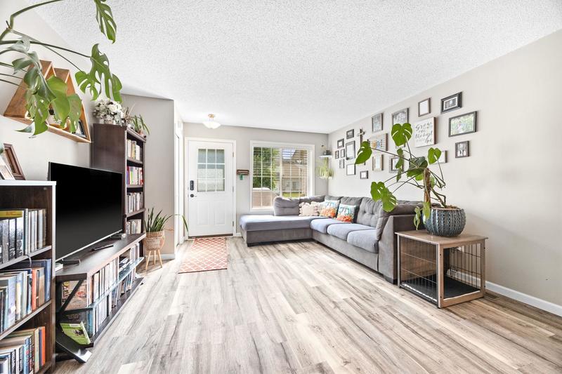 8933 Partridge Road Saint Bonifacius, MN