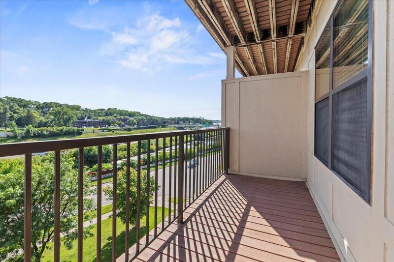 1155 Ford Road Saint Louis Park, MN