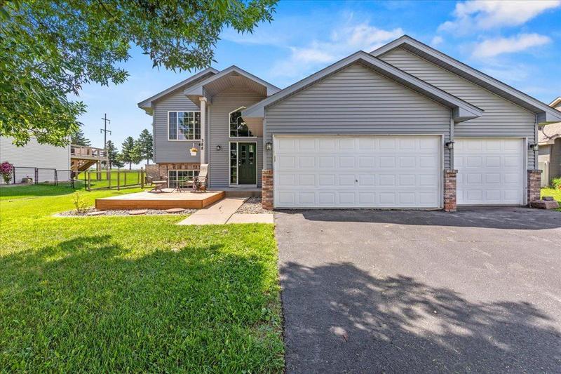 388 Garden Drive  Delano, MN