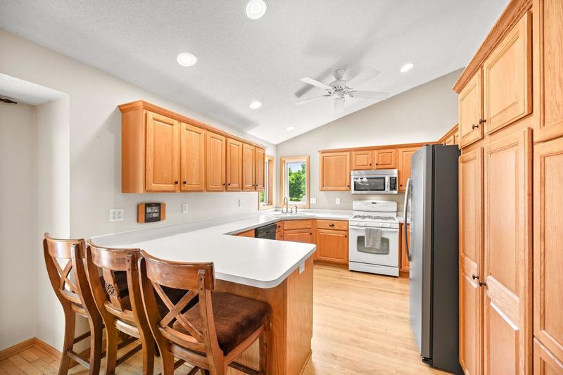 714 Rucks Farm Road Delano, MN