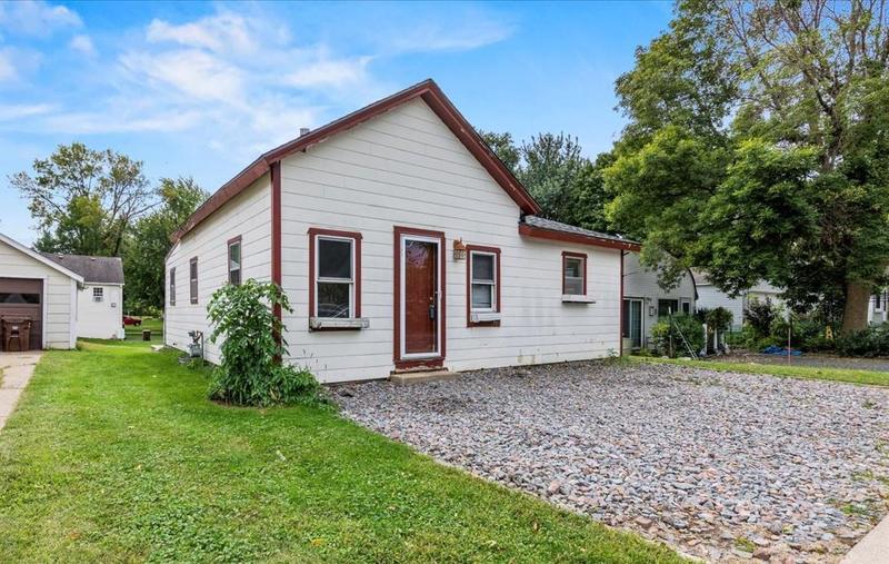 217 Franklin Avenue Delano, MN