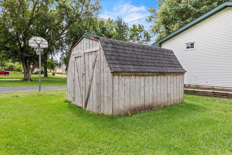 217 Franklin Avenue Delano, MN