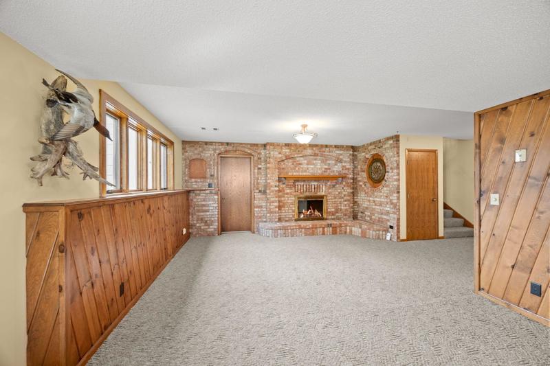 826 Southview Street Watertown, MN