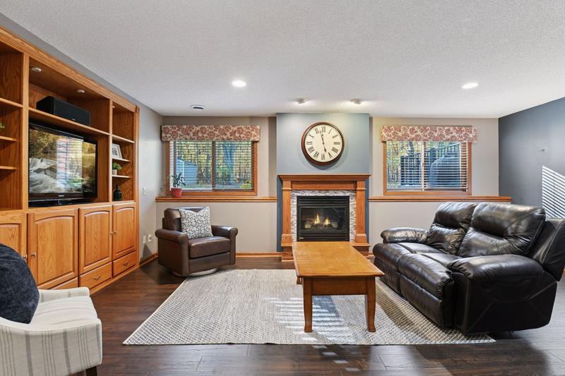 1401 Woods Creek Drive Delano, MN