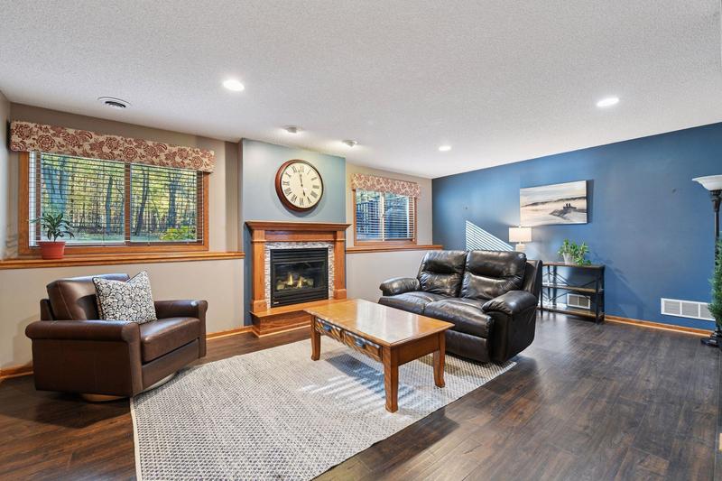 1401 Woods Creek Drive Delano, MN