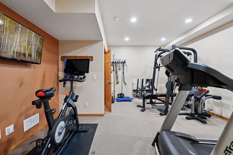 1401 Woods Creek Drive Delano, MN