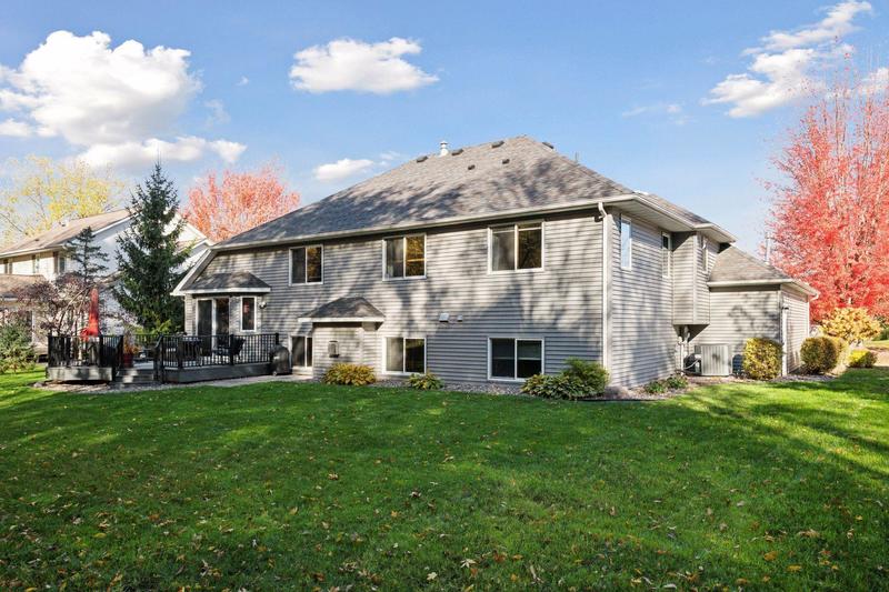 1401 Woods Creek Drive Delano, MN