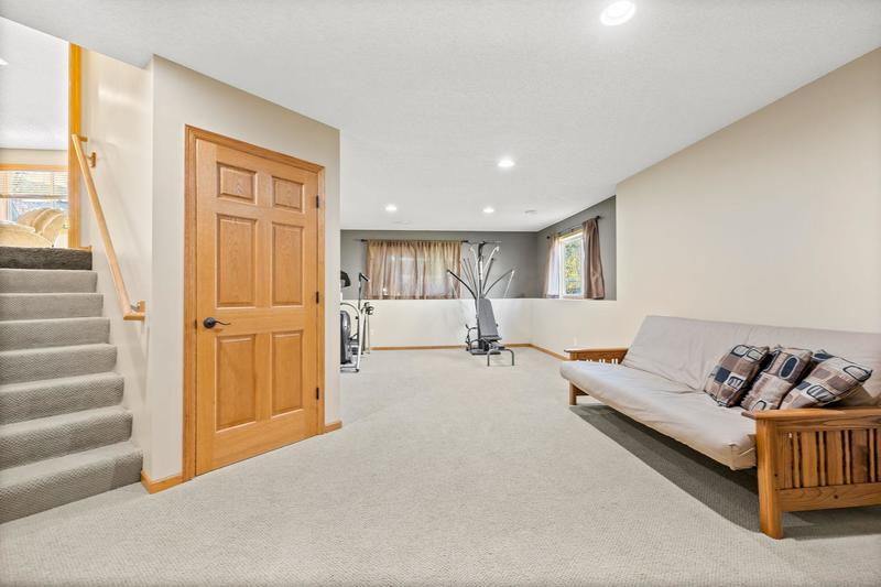 301 3rd Street Delano, MN