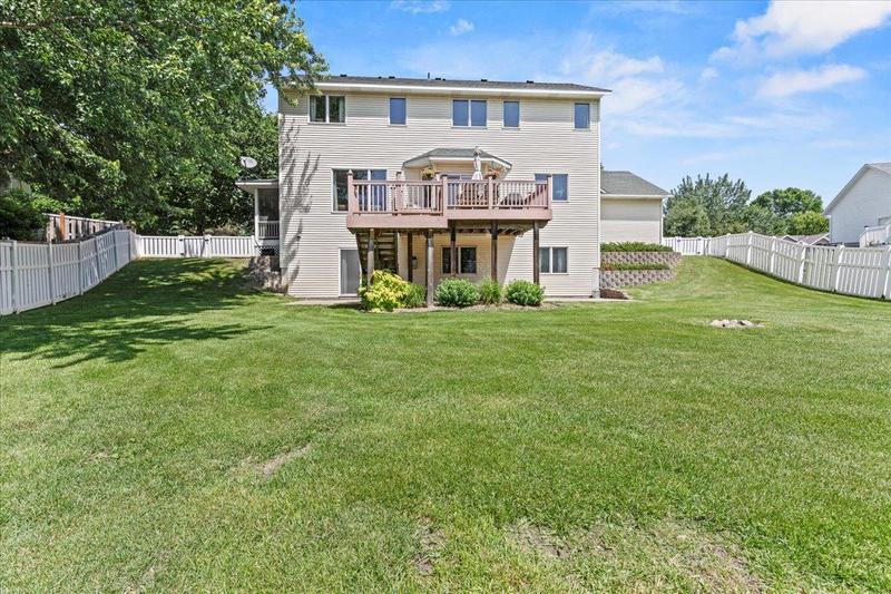 1111 Woods Creek Drive Delano, MN
