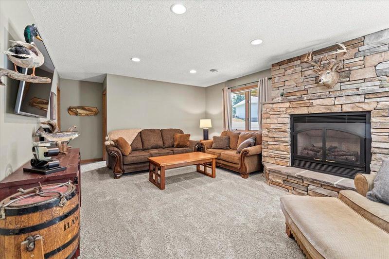 1111 Woods Creek Drive Delano, MN
