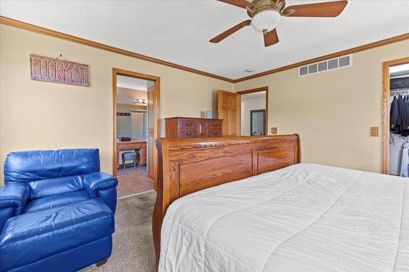 1111 Woods Creek Drive Delano, MN