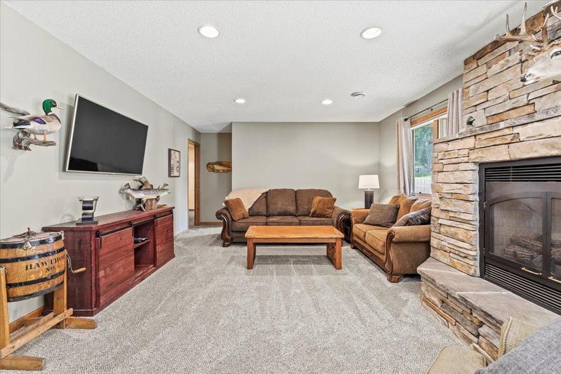 1111 Woods Creek Drive Delano, MN
