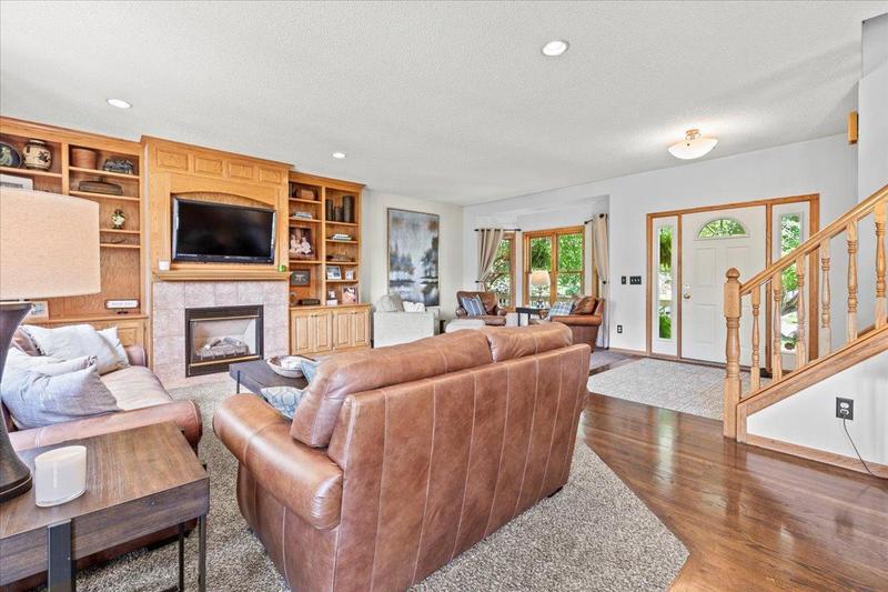 1111 Woods Creek Drive Delano, MN