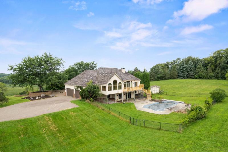 7940 County Road 26 Minnetrista, MN