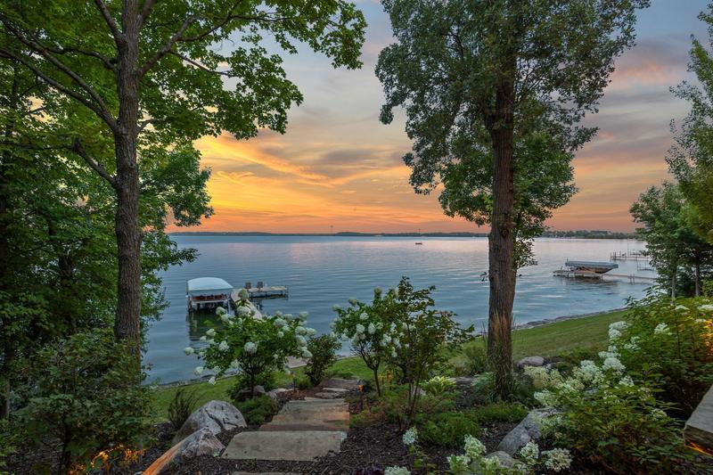 766 Old Beach Lane Waconia, MN