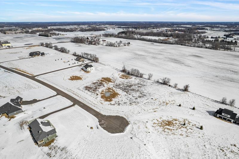 8830 Grace Lane Greenfield, MN