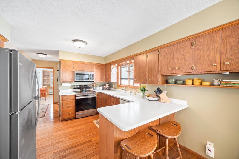 6825 Shore Drive Greenfield, MN