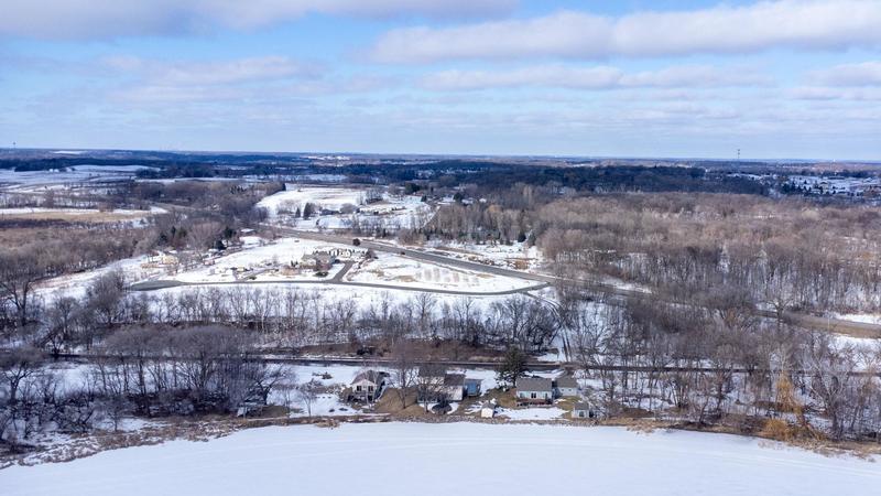 6825 Shore Drive Greenfield, MN