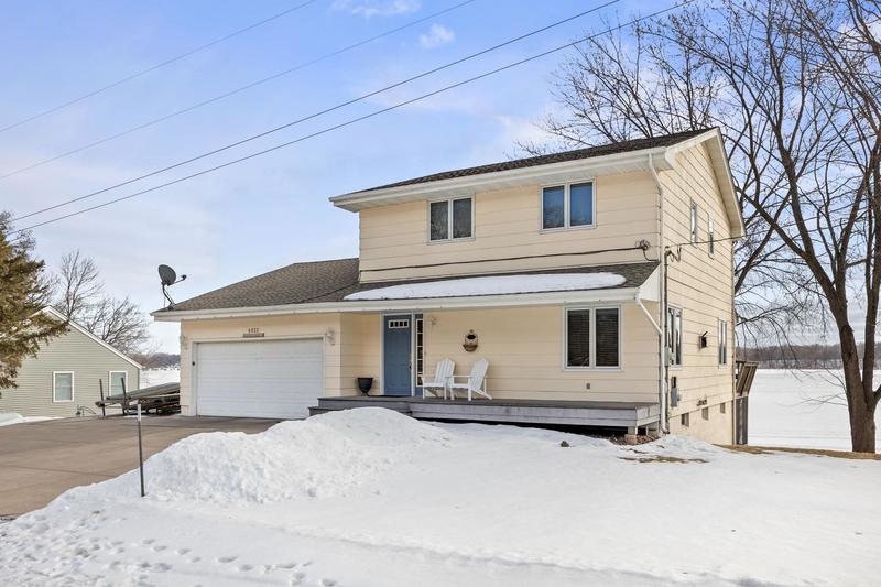 6825 Shore Drive Greenfield, MN