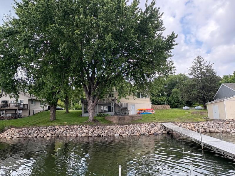 6825 Shore Drive Greenfield, MN