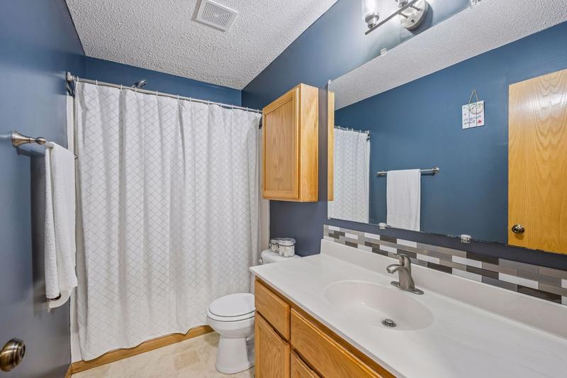 425 1st Street Montrose, MN