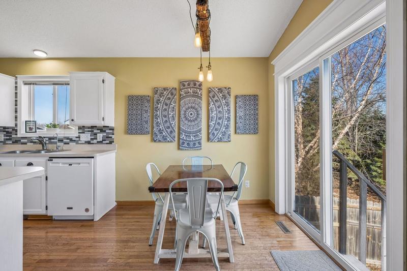 425 1st Street Montrose, MN