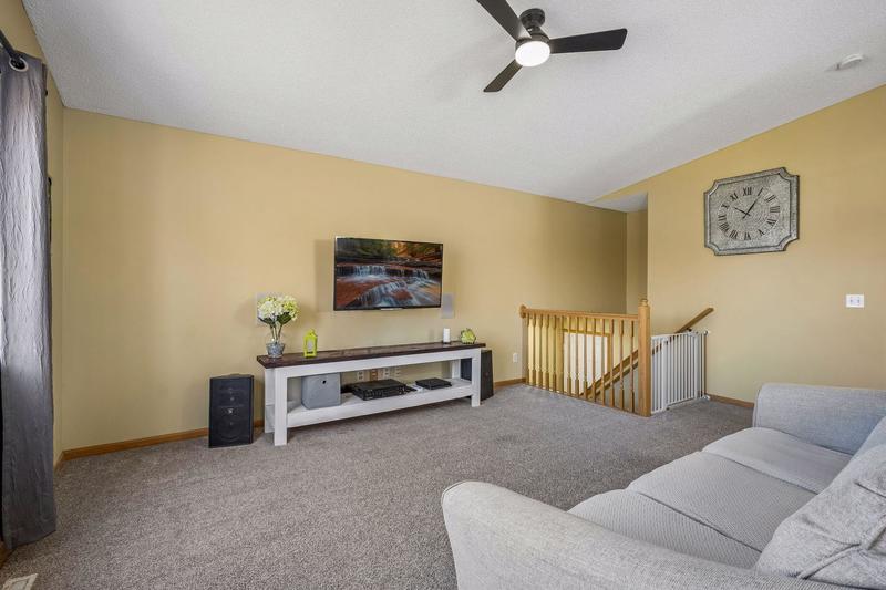 425 1st Street Montrose, MN