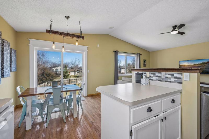 425 1st Street Montrose, MN