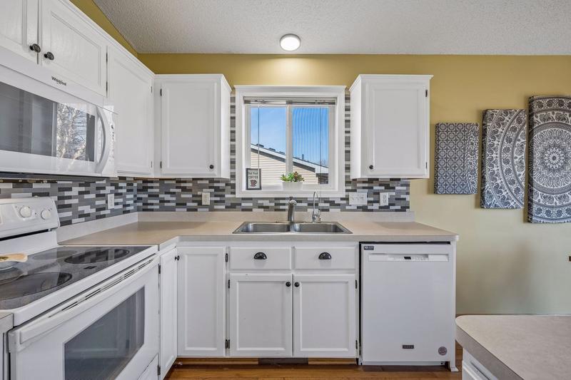 425 1st Street Montrose, MN