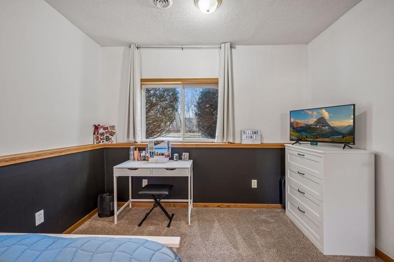 425 1st Street Montrose, MN