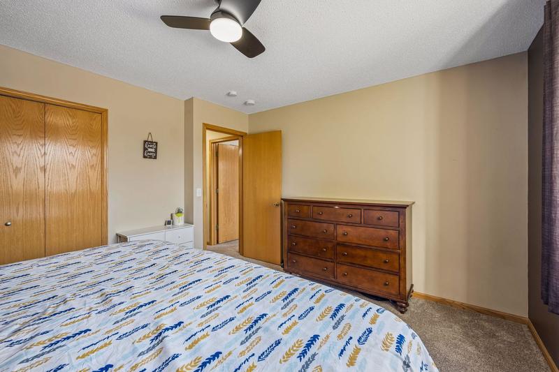 425 1st Street Montrose, MN