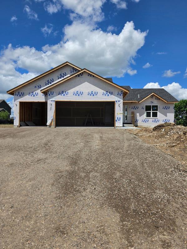 698 Ridgewood Lane  Delano, MN