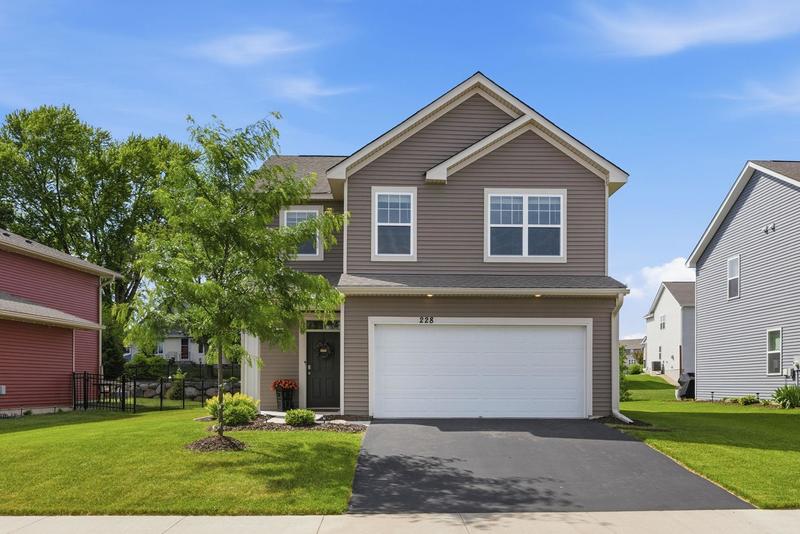 228 Snowdrop Trail  Waconia, MN