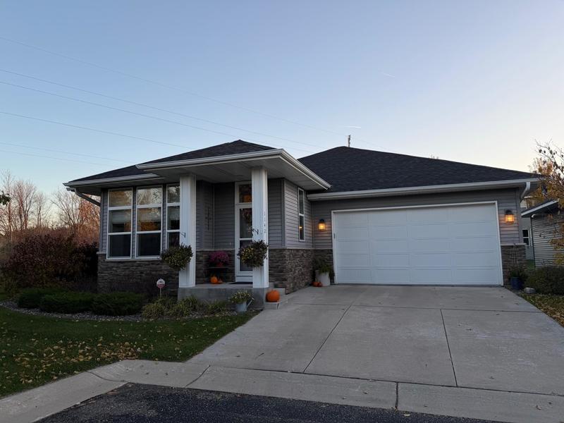 1142 Willowbrook Circle Delano, MN