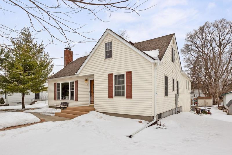 113 3rd Street Delano, MN