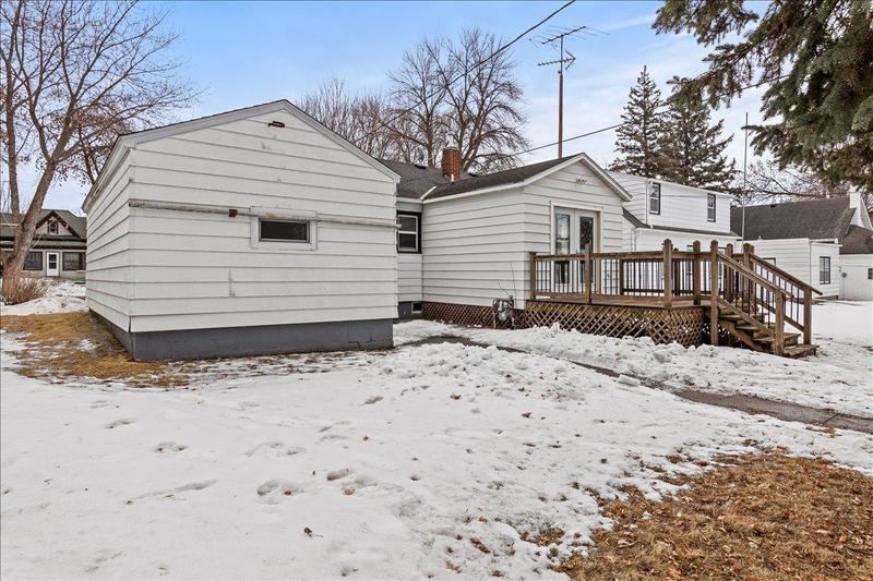 440 2nd Street Winsted, MN