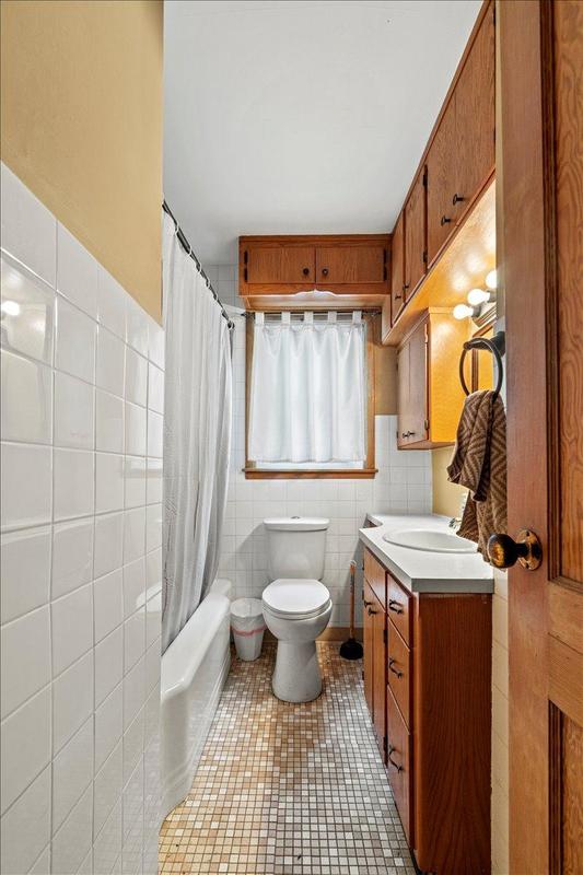 440 2nd Street Winsted, MN