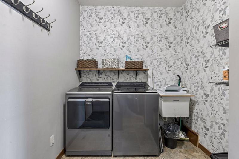 1056 3rd Street SW Delano, MN